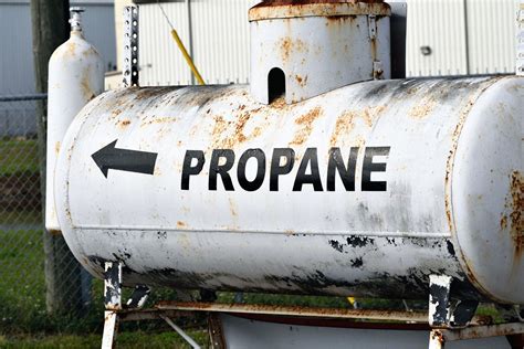 is a propane leak dangerous|Warning Signs of Propane Tank Problems 